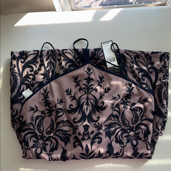 New with tag on BCBGMaxAzria Lilac Mauve Patterned Dress. - Picture 16 of 16